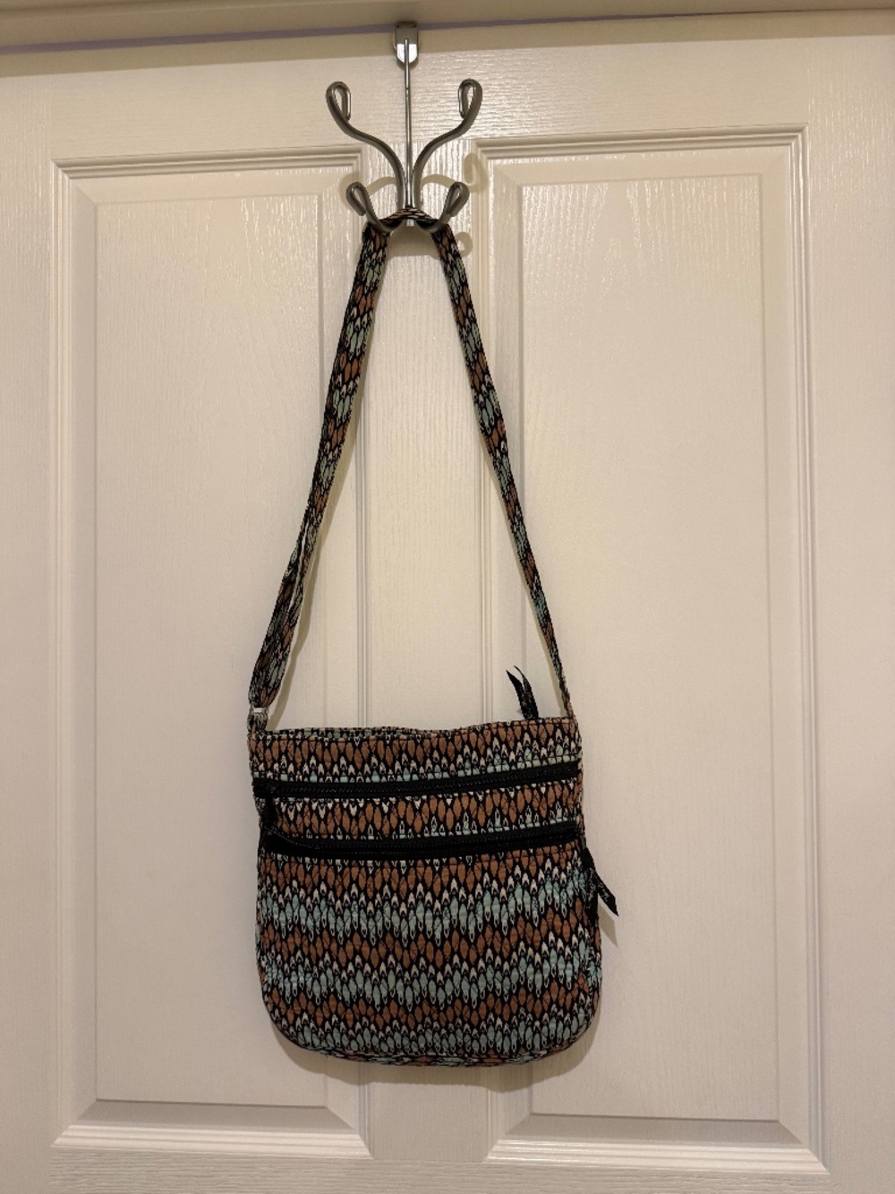 Vera Bradley Vibrant Patterned Crossbody Bag Sierra stream